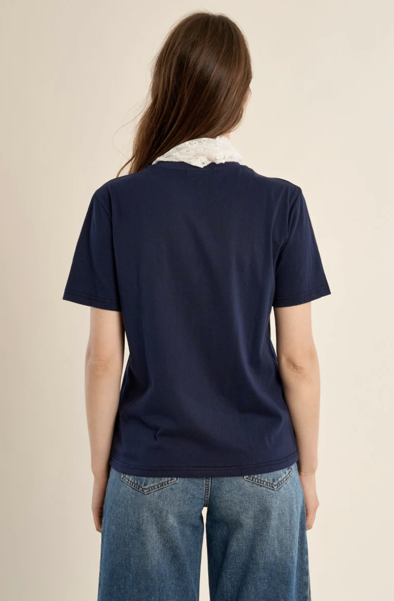 T-shirt Molly Bracken 